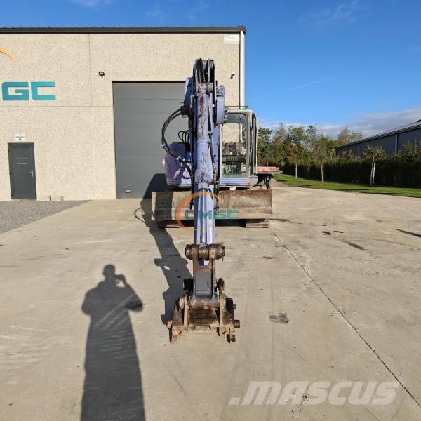 Hitachi EX135 Wielgraafmachines
