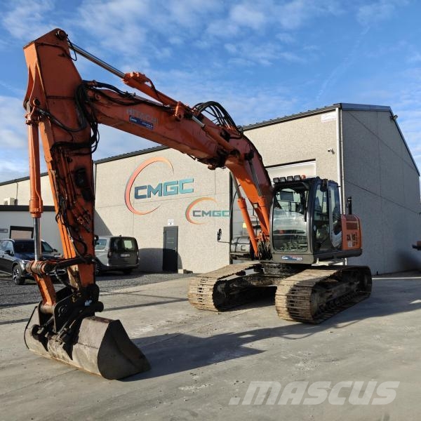 Hitachi ZX180LC حفارات بعجل