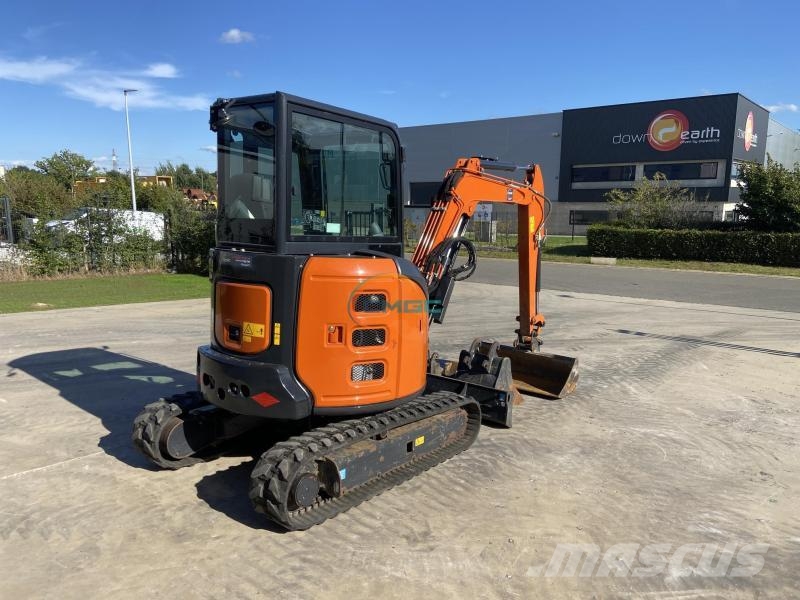 Hitachi ZX336 حفارات بعجل