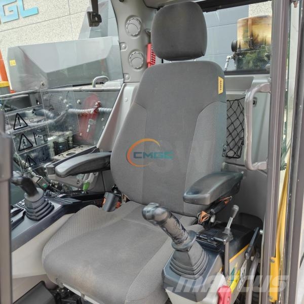 Volvo EC 145 Εκσκαφείς με τροχούς - λάστιχα