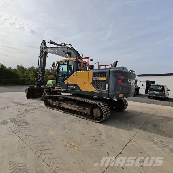 Volvo EC220 EF Escavatori gommati