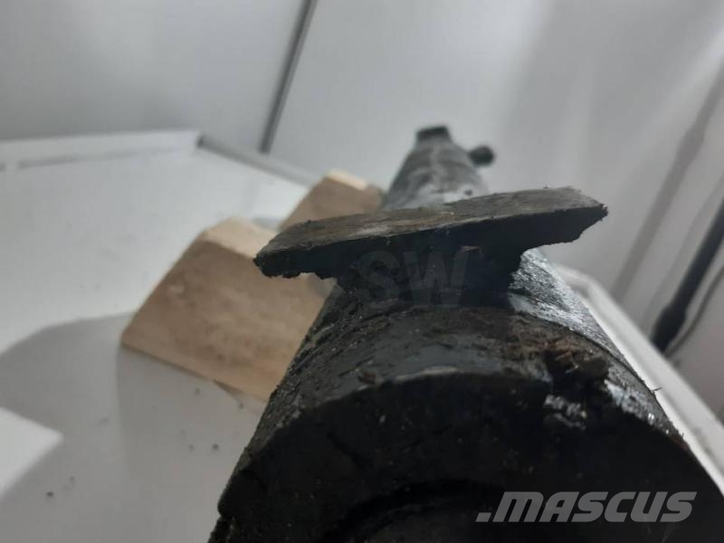 CAT 302.5 Інше обладнання