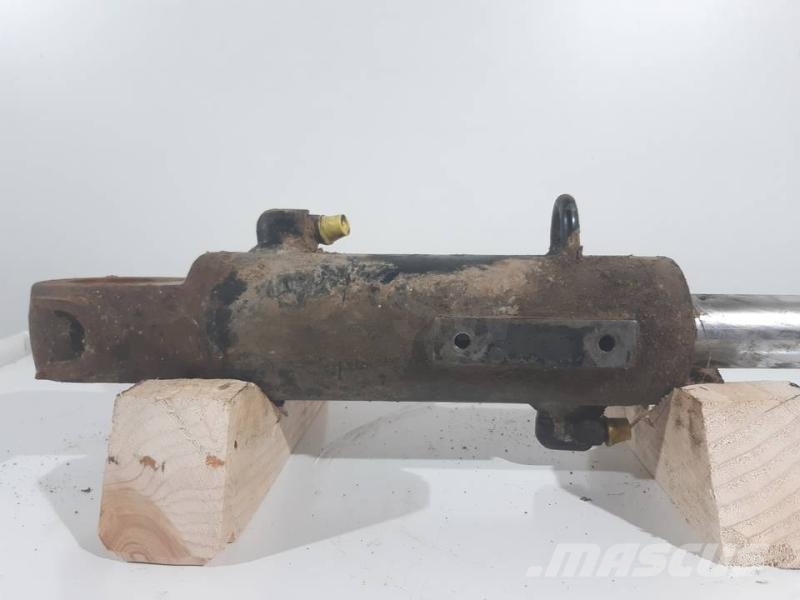 CAT 302.5 Autres accessoires