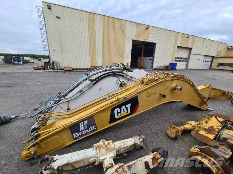 CAT 323 Wysięgniki i ramiona