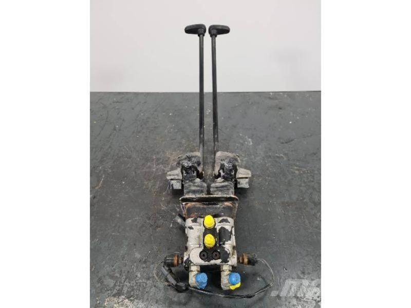 CAT 336DL 其他路面施工机械