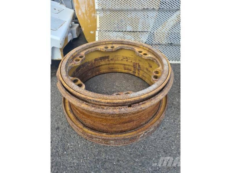 CAT 769D Ketjut, telat ja alustat