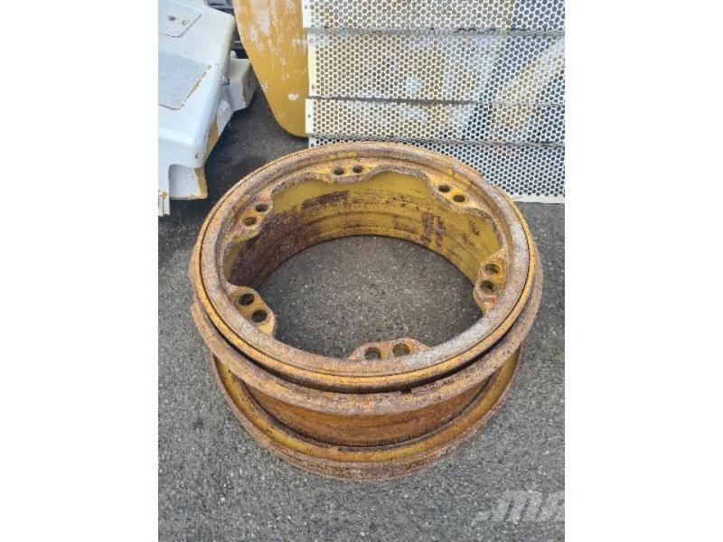 CAT 769D Ketjut, telat ja alustat