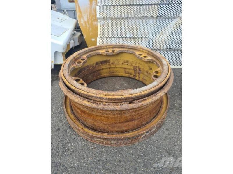 CAT 769D Ketjut, telat ja alustat