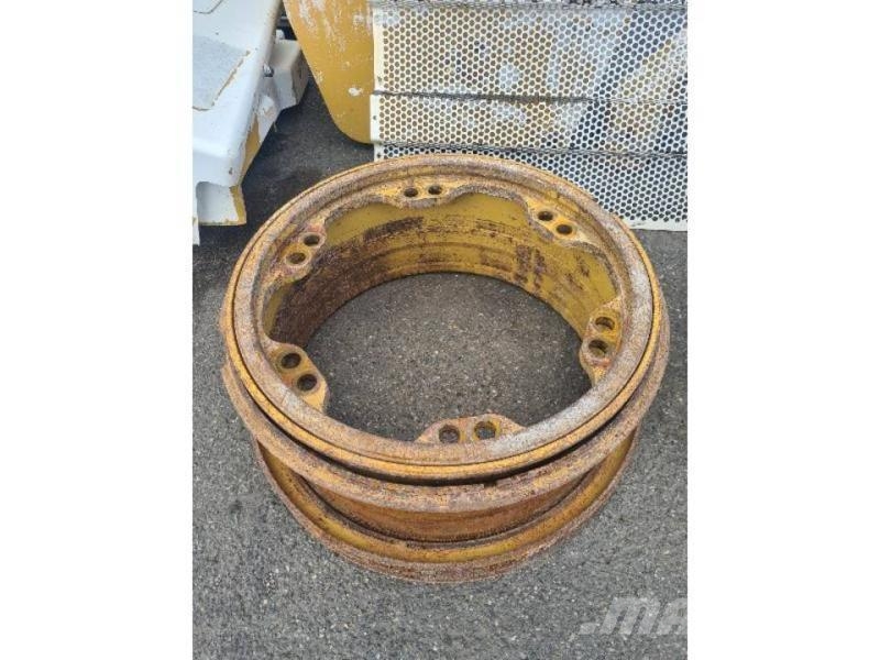 CAT 769D Ketjut, telat ja alustat