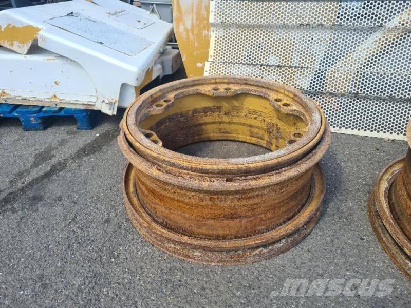 CAT 769D Ketjut, telat ja alustat