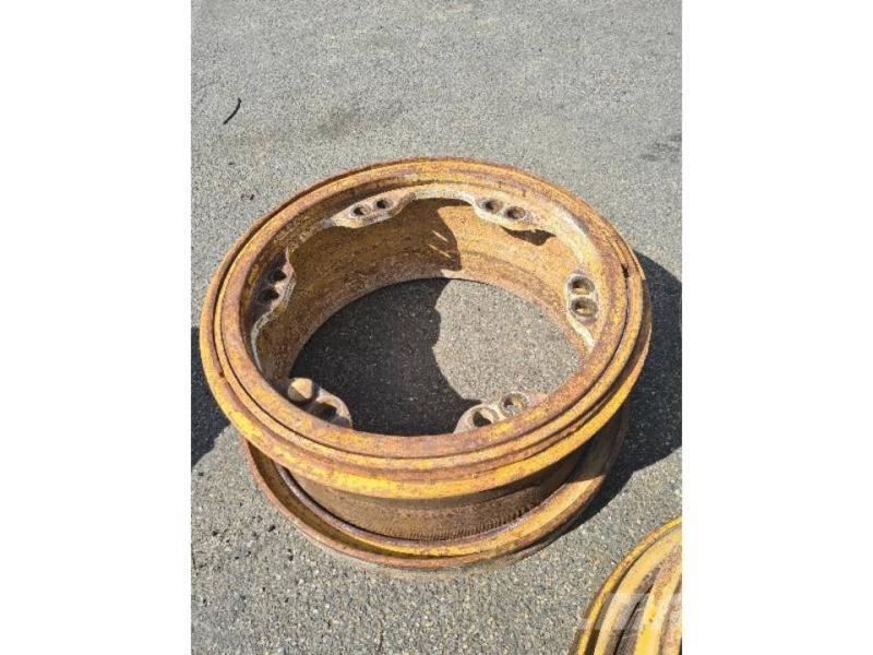 CAT 769D Ketjut, telat ja alustat