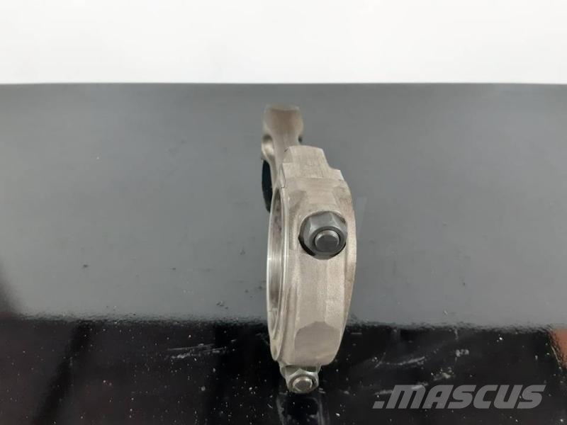 CAT 826C Други компоненти