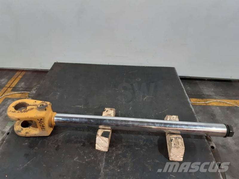 CAT 926 Інше обладнання