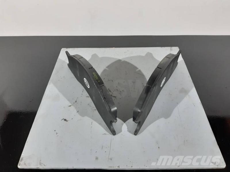 CAT 930 Ketjut, telat ja alustat