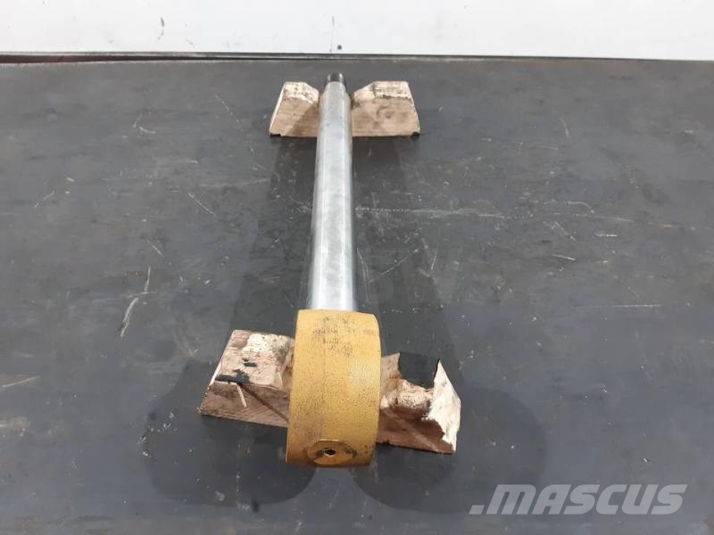 CAT 930 Други компоненти
