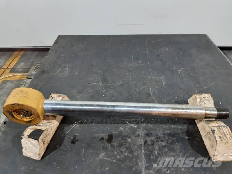 CAT 930 Други компоненти