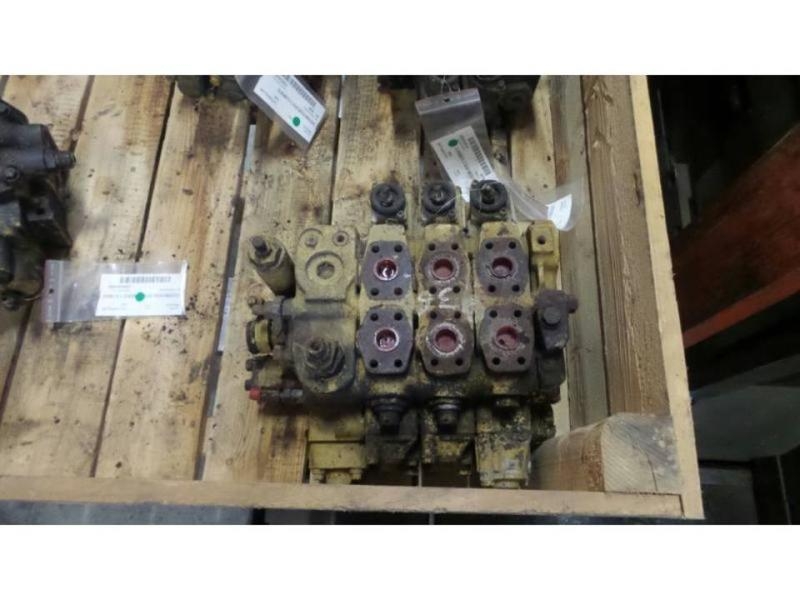 CAT 936 Други компоненти