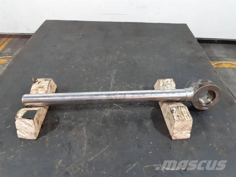 CAT 936 Други компоненти