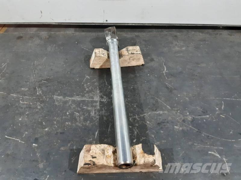 CAT 936 Други компоненти