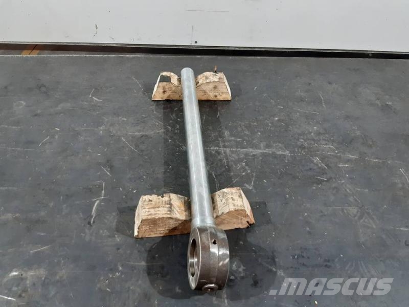 CAT 936 Други компоненти