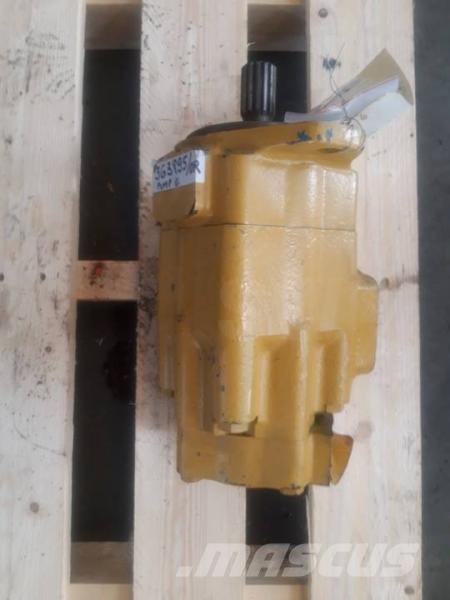 CAT 936E Други компоненти