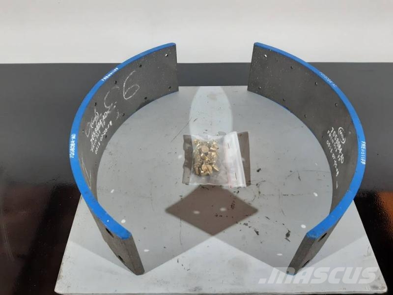 CAT 950 Ketjut, telat ja alustat