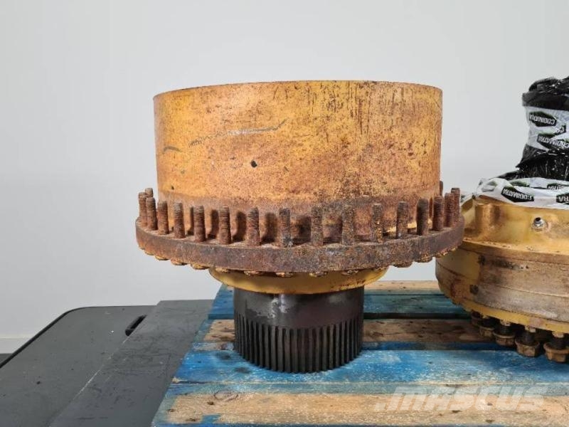 CAT 988B Други компоненти