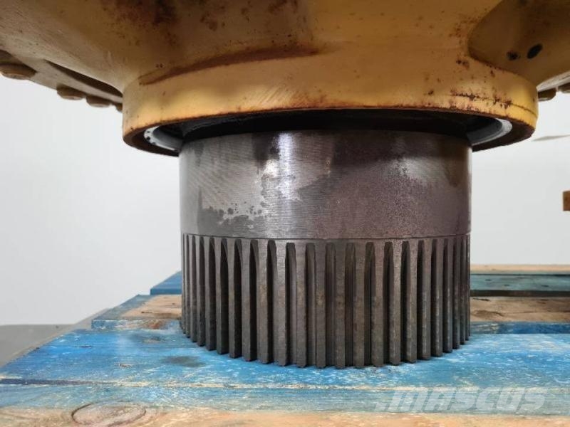 CAT 988B Други компоненти