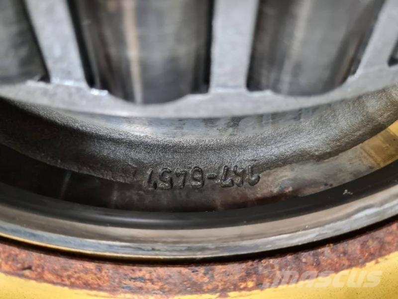 CAT 988G Други компоненти