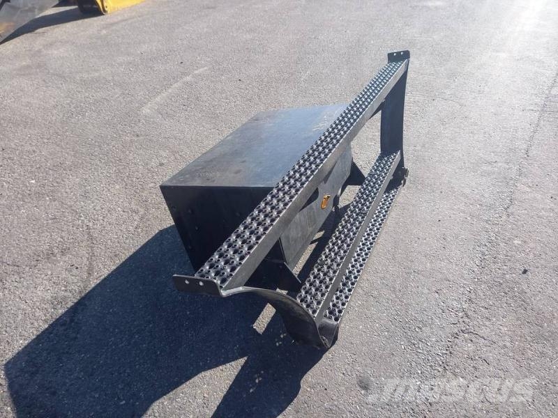 CAT M320F Andere