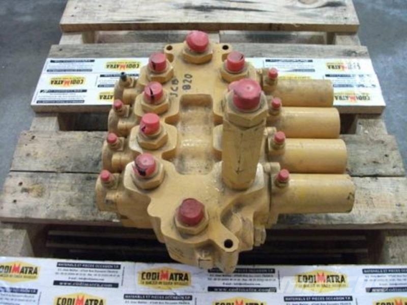JCB 820 Alte componente