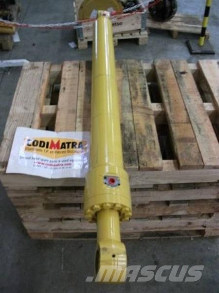 Komatsu PC180-3 其他组件