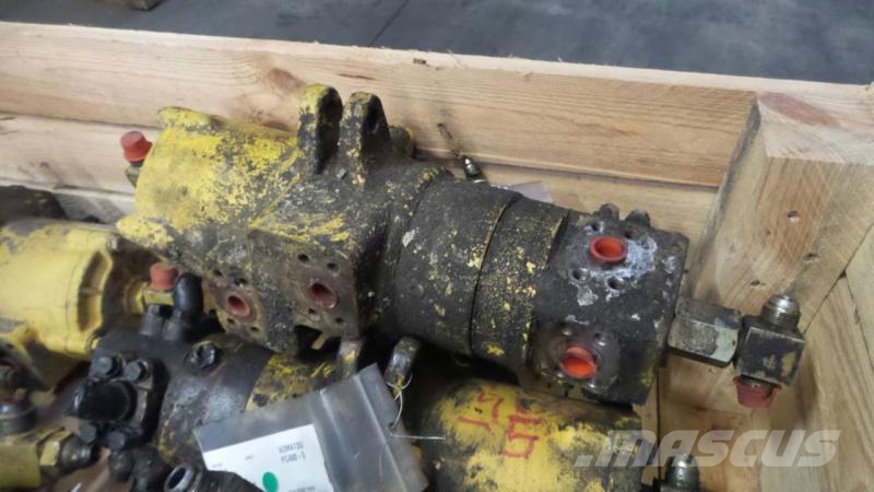 Komatsu PC200-6 その他部品