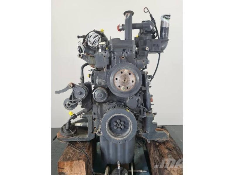 Komatsu PC228USLC-11 Άλλα εξαρτήματα