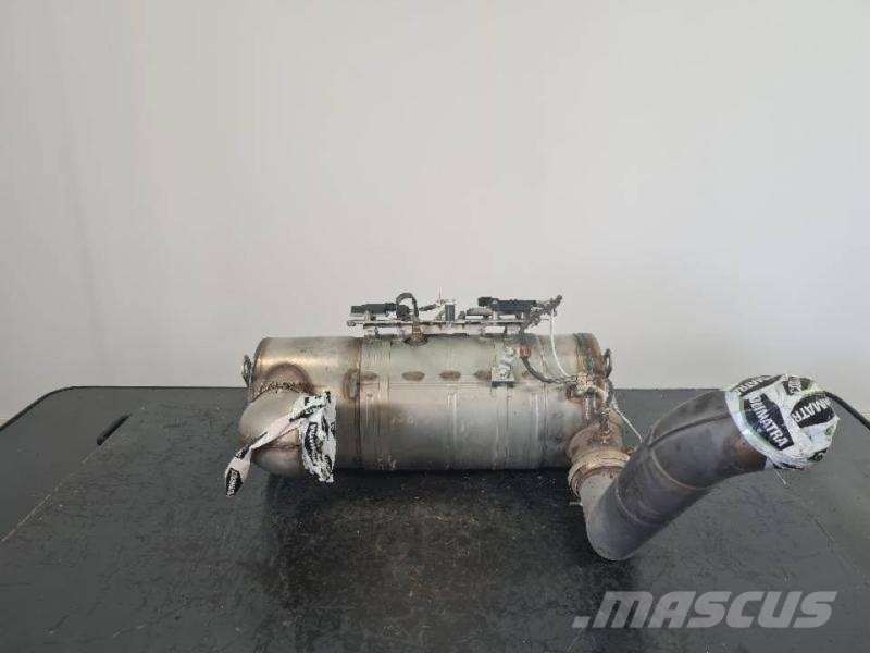 Komatsu PC228USLC-11 その他部品
