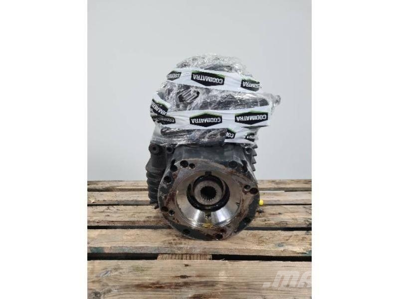Komatsu PW160-7 其他组件