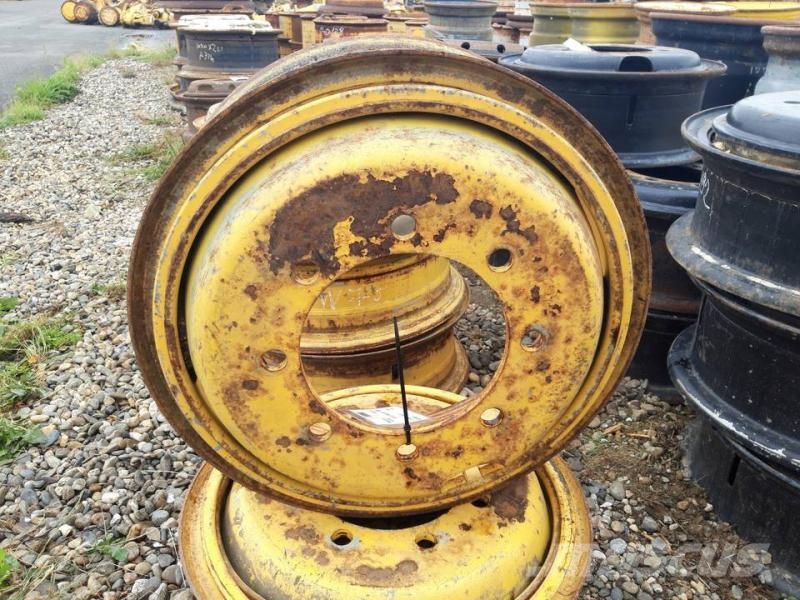 Komatsu PW75-1 트랙, 체인 및 언더캐리지