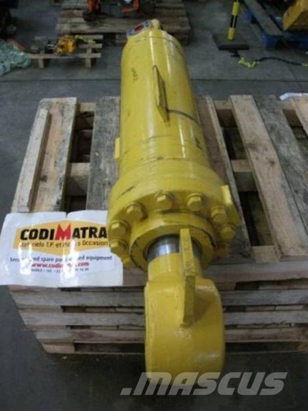 Komatsu WA500 Egyéb alkatrészek