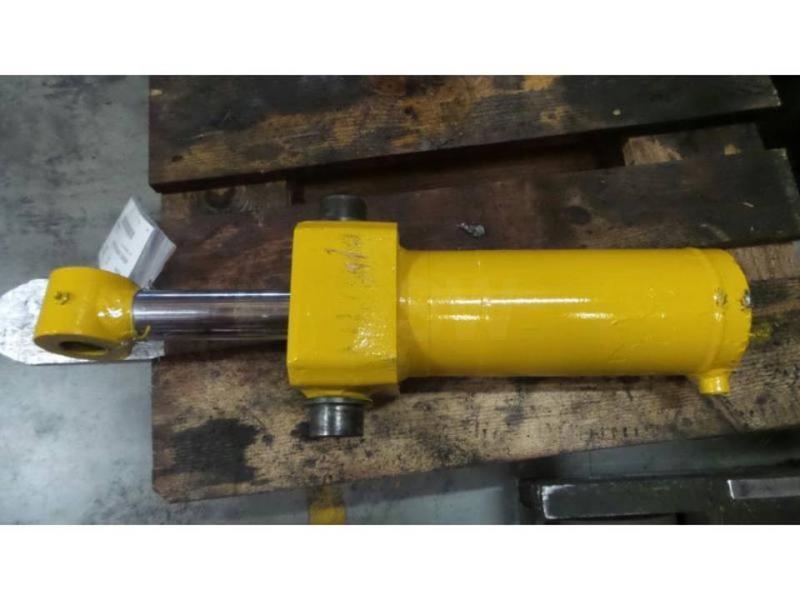 Komatsu WB70A Other components