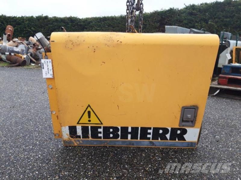 Liebherr R914B 其他路面施工机械
