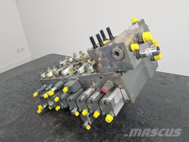 Liebherr R916 ADVANCED Other components