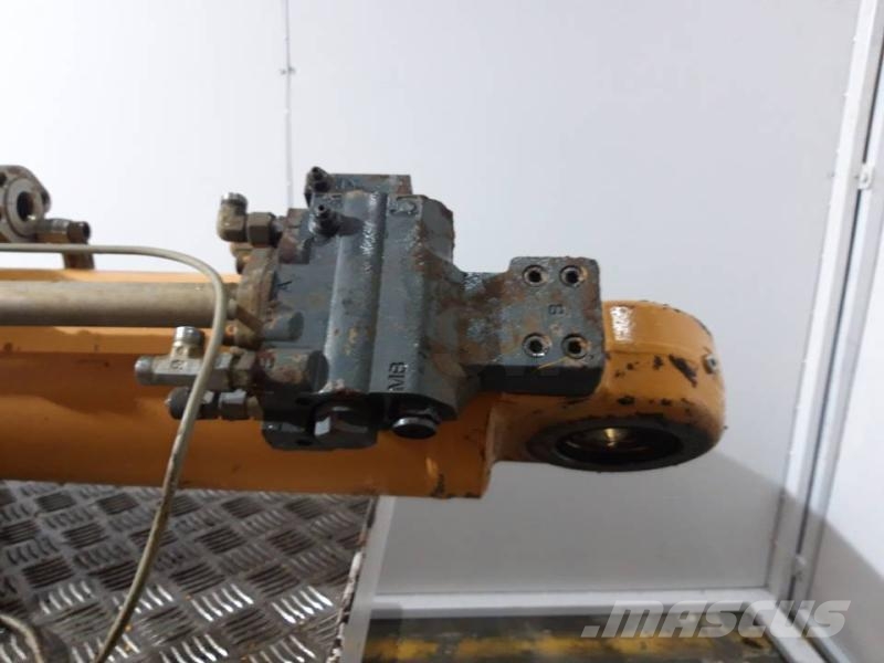Liebherr R924C Citas sastāvdaļas