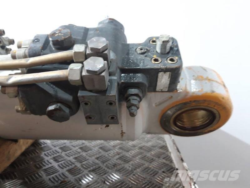 Liebherr R934C Ostale komponente