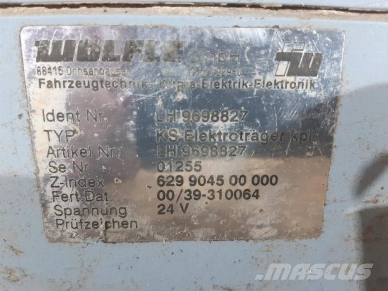 Liebherr R944 Άλλα