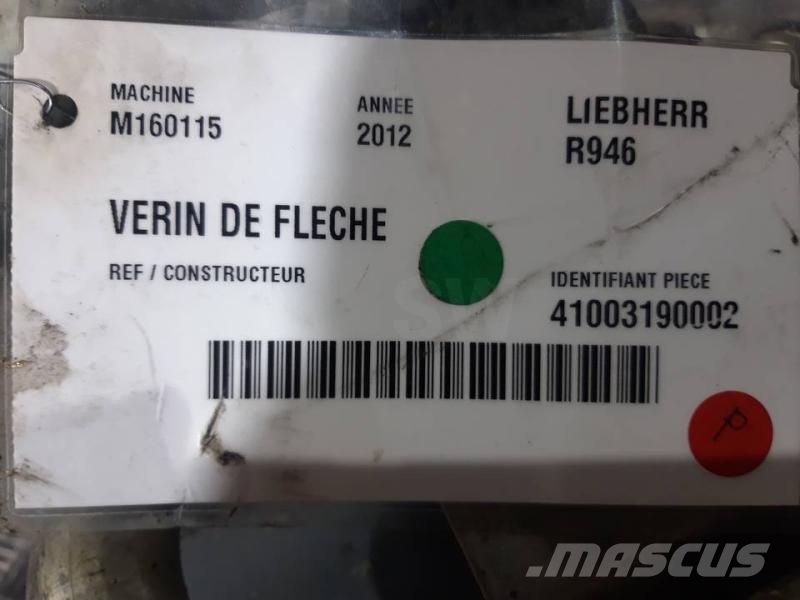 Liebherr R946 其他组件