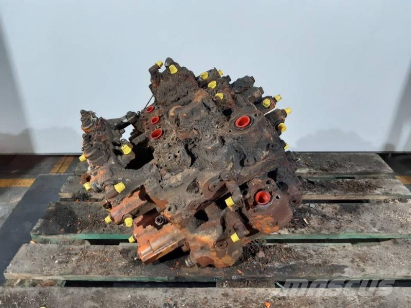 NC EX215 Egyéb alkatrészek