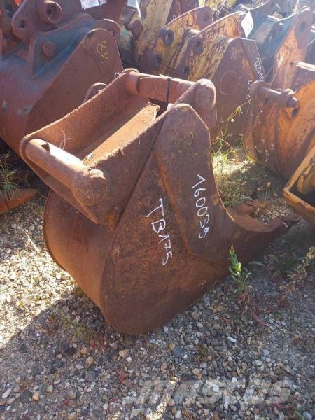 Takeuchi TB175 Skopor