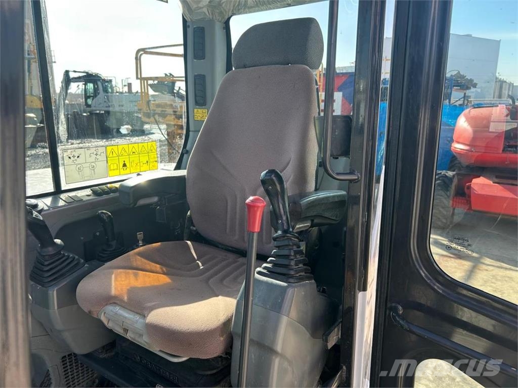 Bobcat E35 Bageri gusjeničari