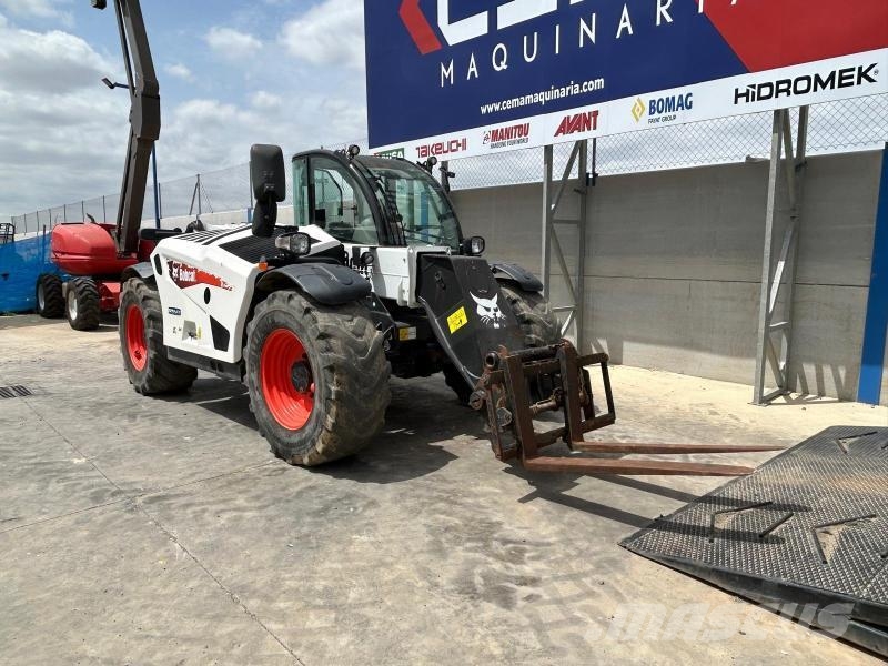 Bobcat TL 38.70HF 伸缩臂叉装车|叉装车