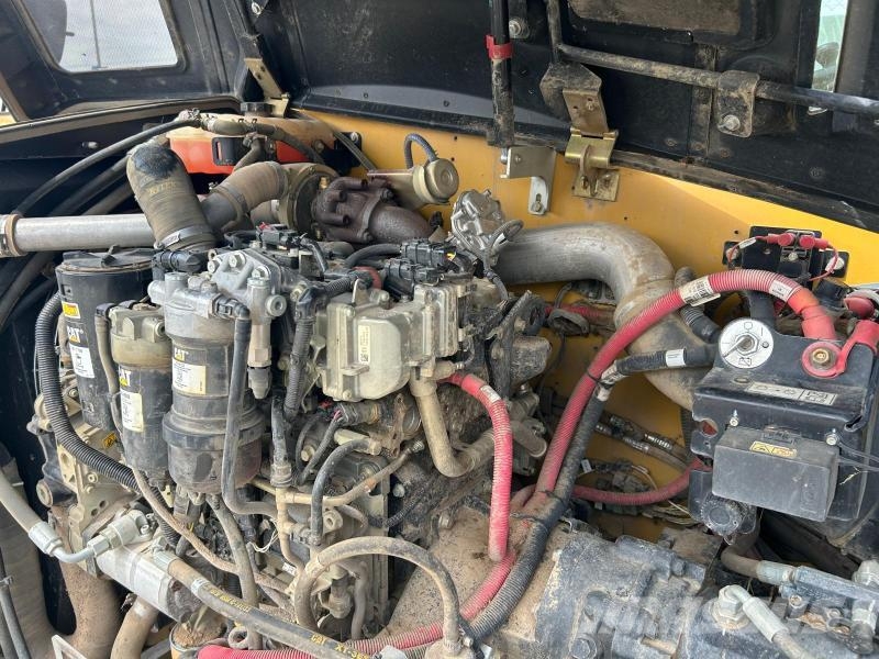 CAT TH408D Τηλεσκοπικοί ανυψωτές